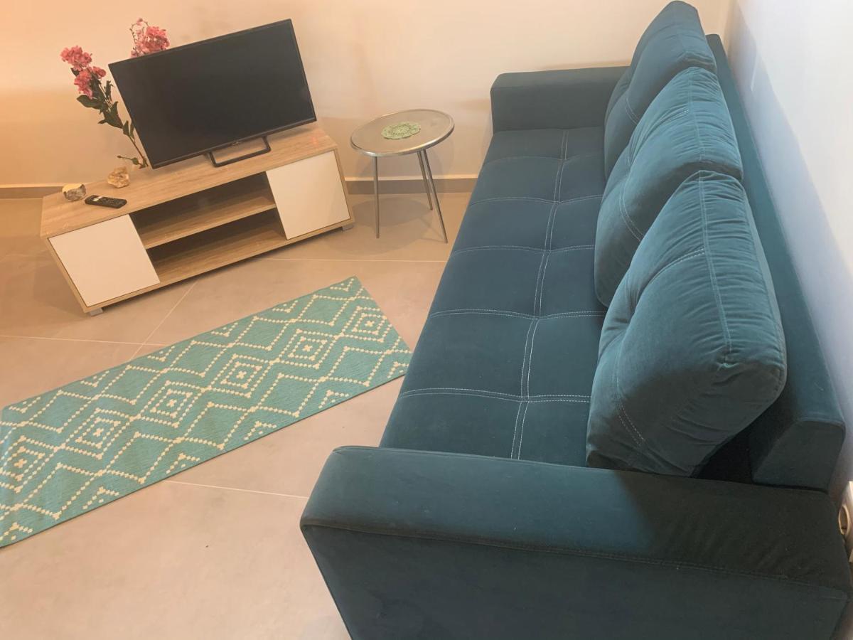 Terpsichore Boutique Bright New Sofita Studios And Appartment 达西亚 外观 照片