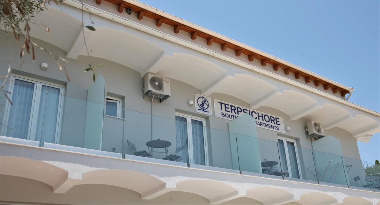 Terpsichore Boutique Bright New Sofita Studios And Appartment 达西亚 外观 照片